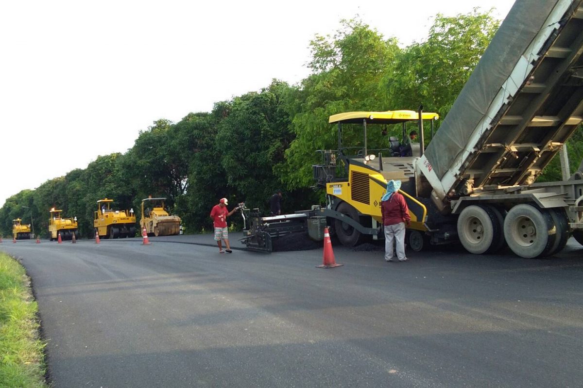 งานปูถนน